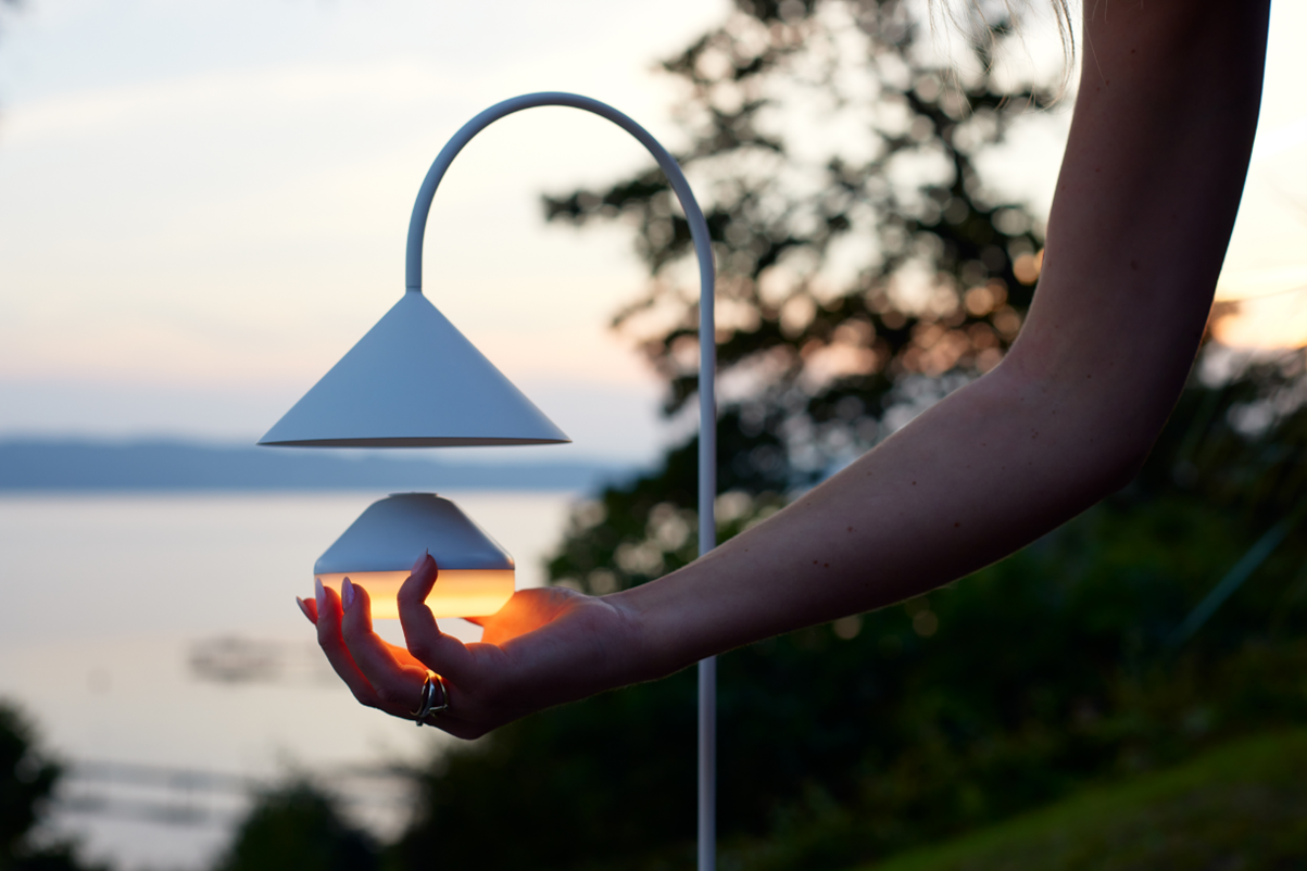We introducing Grasp , the new outdoor lamp for Frandsen 