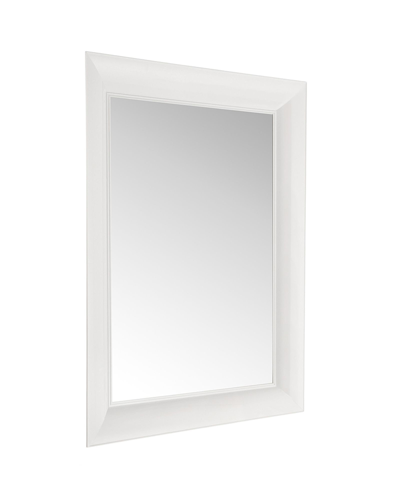 λευκό γυαλιστερό αδιαφανές