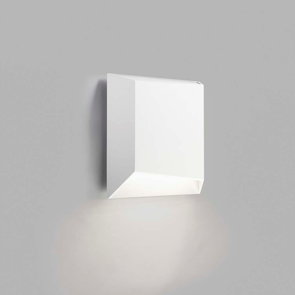 FACET DOWN wall lamp